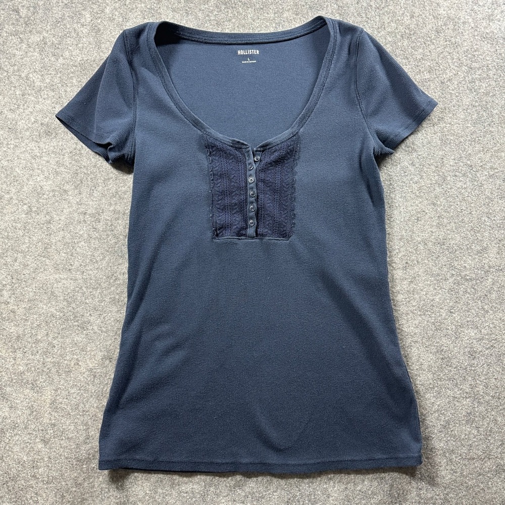 Hollister Henley T-Shirt Women Large Navy Blue Lace Trim Ribbed Short Sleeve